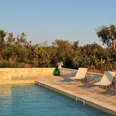 Trullo Tatauan Casa de Férias *